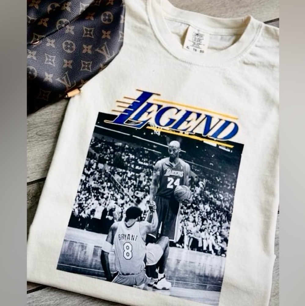 Legend T-shirt